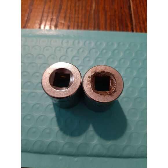 Vintage Craftsman Lot 2 3/4" 6 and 12 Point 3/8" Drive Sockets - Picture 3 of 4